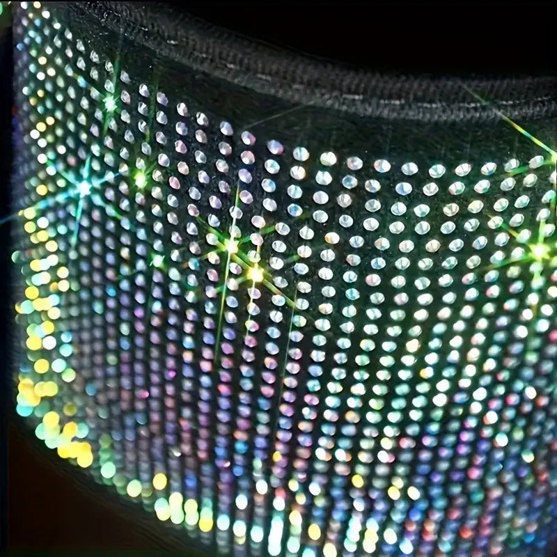 Focus sur la Poubelle de voiture en cristal brillant couleur