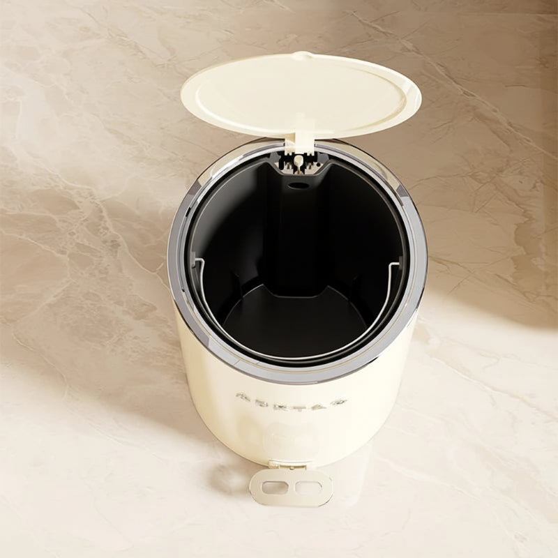 L'intérieur de la Poubelle beige en metal 20L