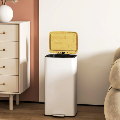 Poubelle blanche naturelle 20L dans un salon