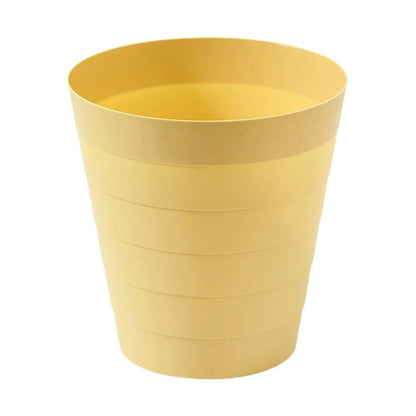 Poubelle classique en plastique jaune