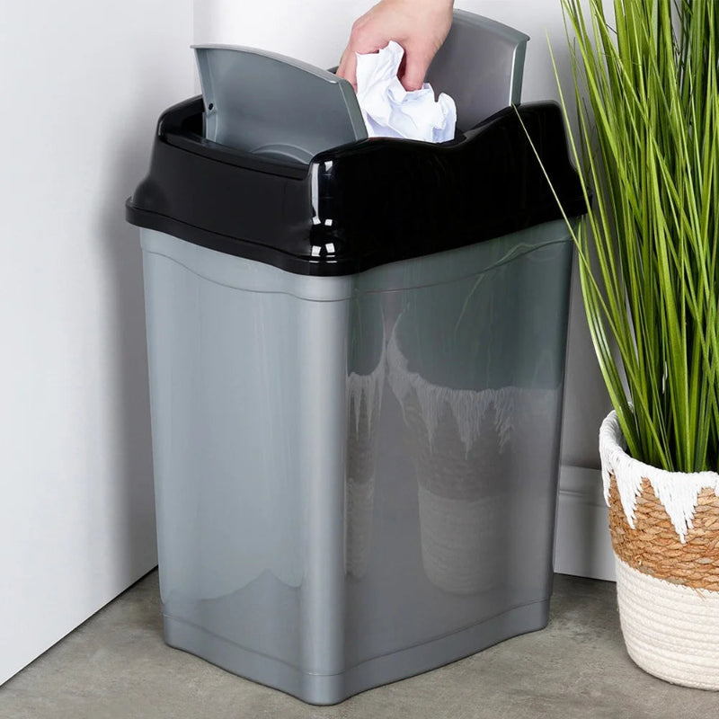Le couvercle ouvert de la Poubelle de bureau en plastique 28L