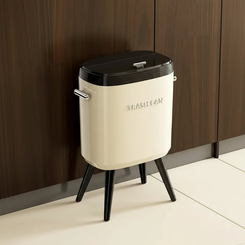 Poubelle de cuisine à pieds vintage blanche