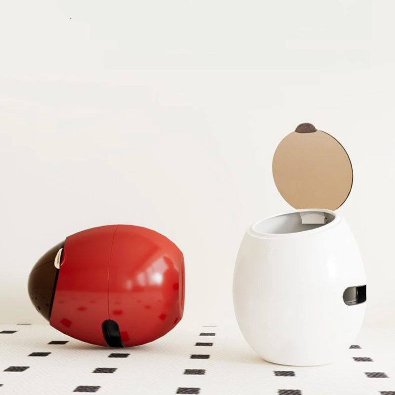 Poubelle moderne design oeuf couvercle ouvert
