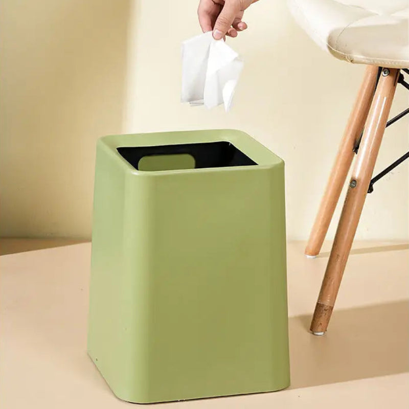 Poubelle moderne verte carrée