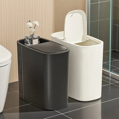 Poubelle salle de bain pratique