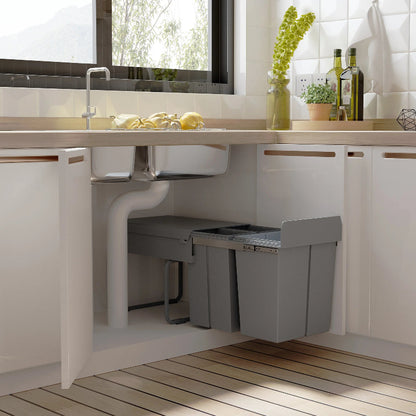Poubelle sous evier à 3 compartiments 40L dans une cuisine moderne