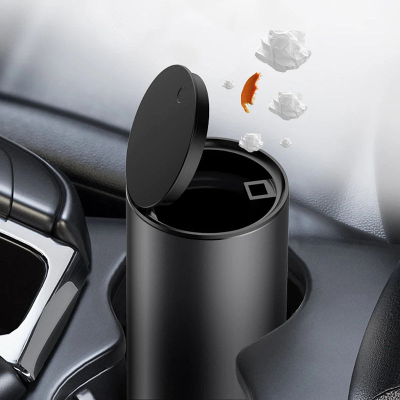 La petite poubelle de voiture 300ml dans l'habitacle