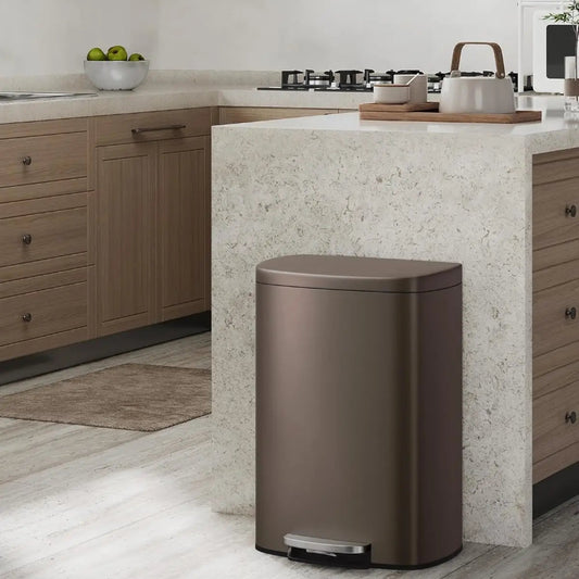 poubelle cuisine 50L dans une cuisine moderne