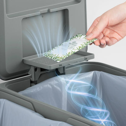 La protection d'odeur de la poubelle double 2x30L blanche